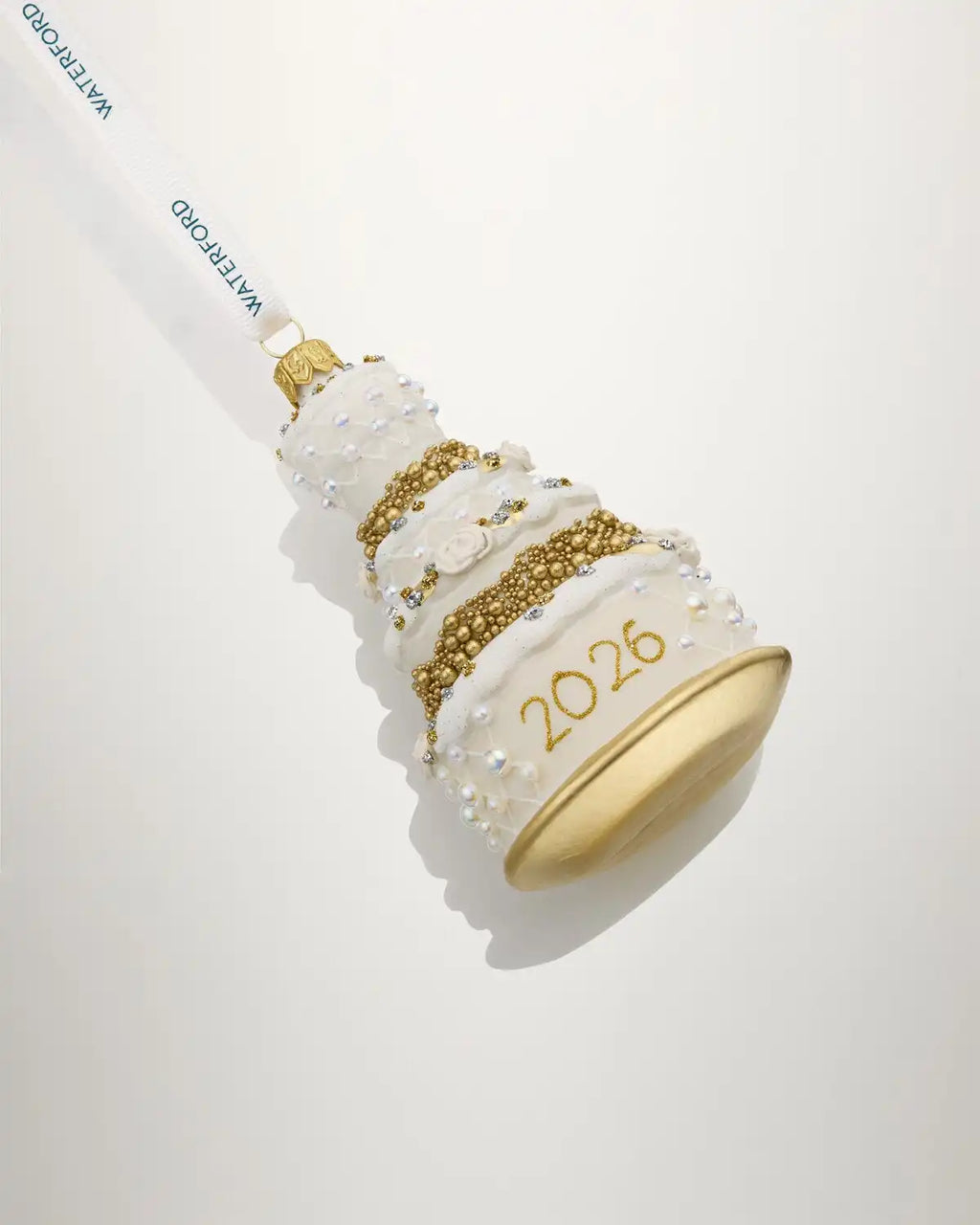 Christmas Holiday Heirlooms Wedding Cake Ornament