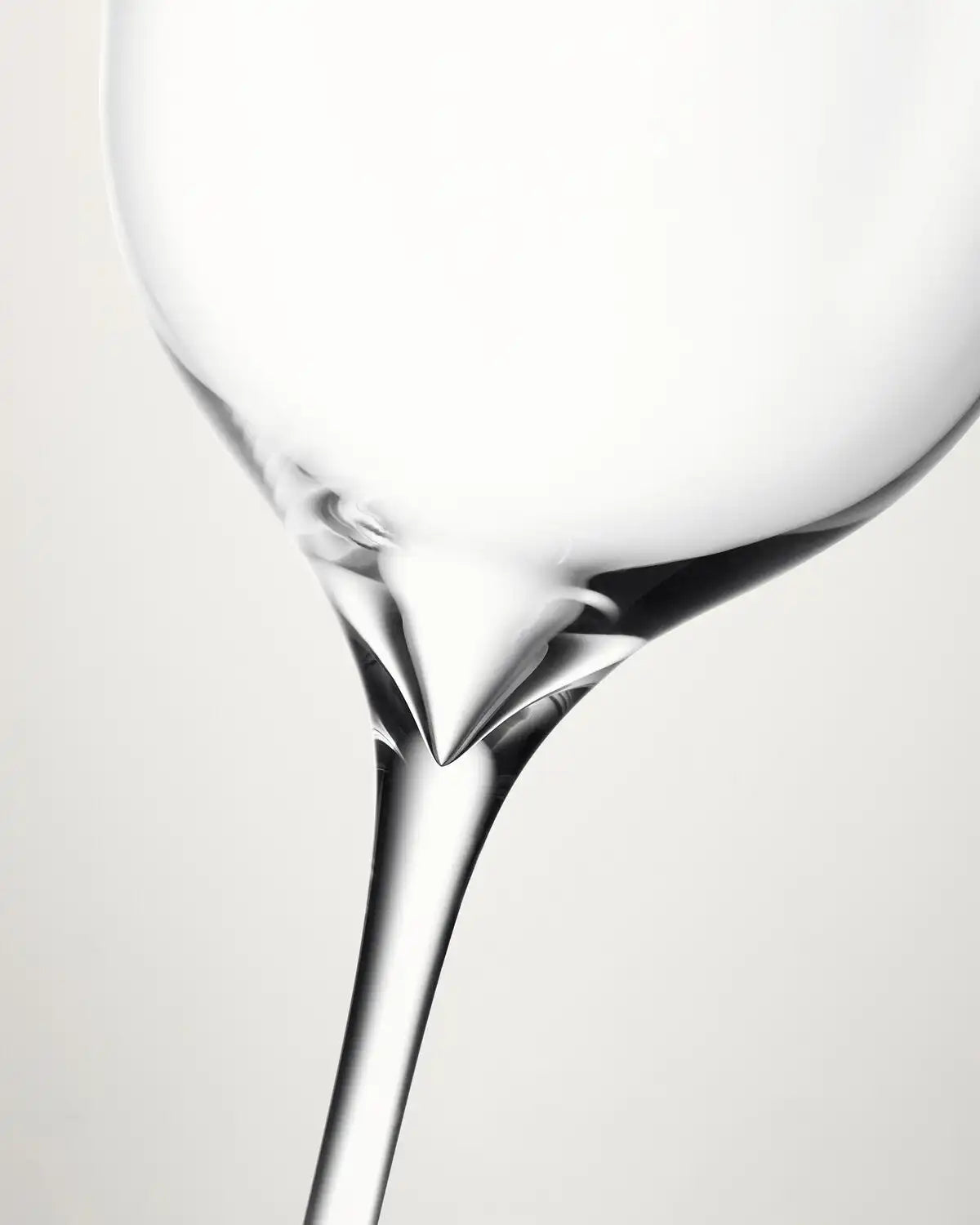 Elegance Pinot Grigio Wine Glass, Set of 2