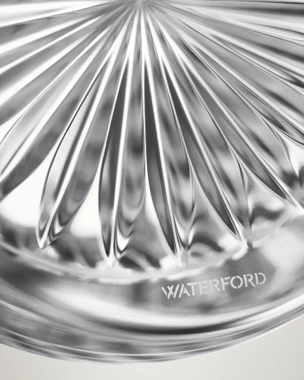 Lismore Diamond Vase