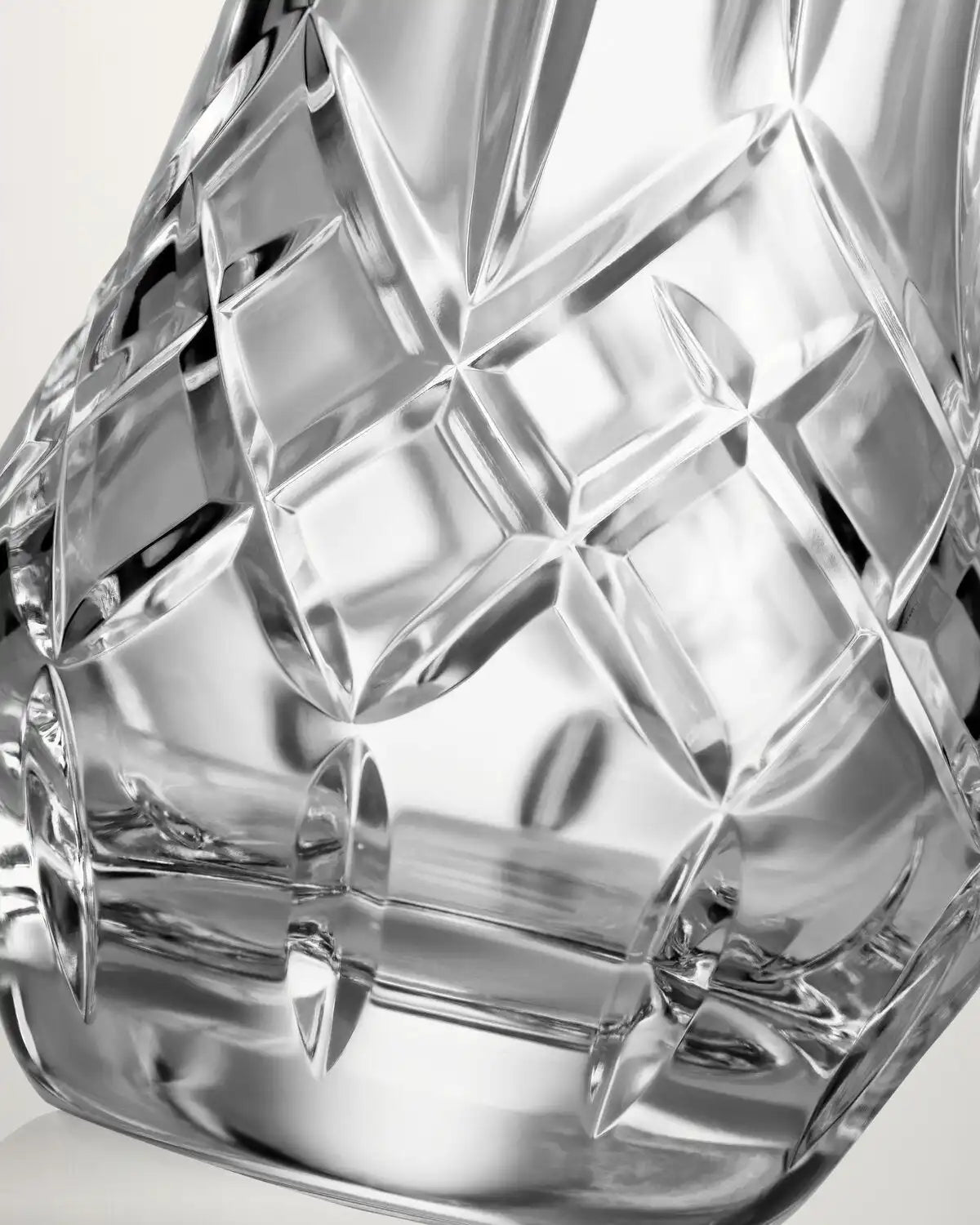 Giftology Lismore Bon Bon Vase