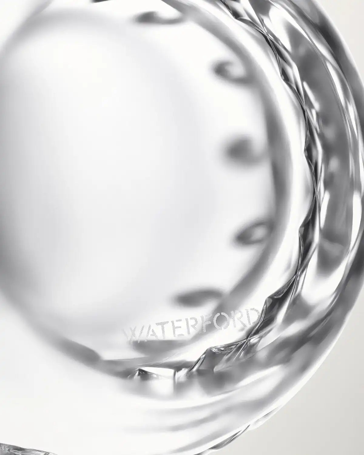 Lismore Essence Bud Vase