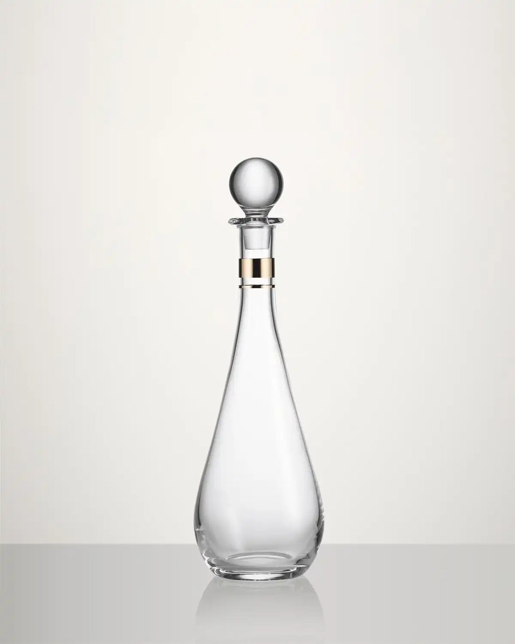 Elegance Tall Decanter with Round Stopper