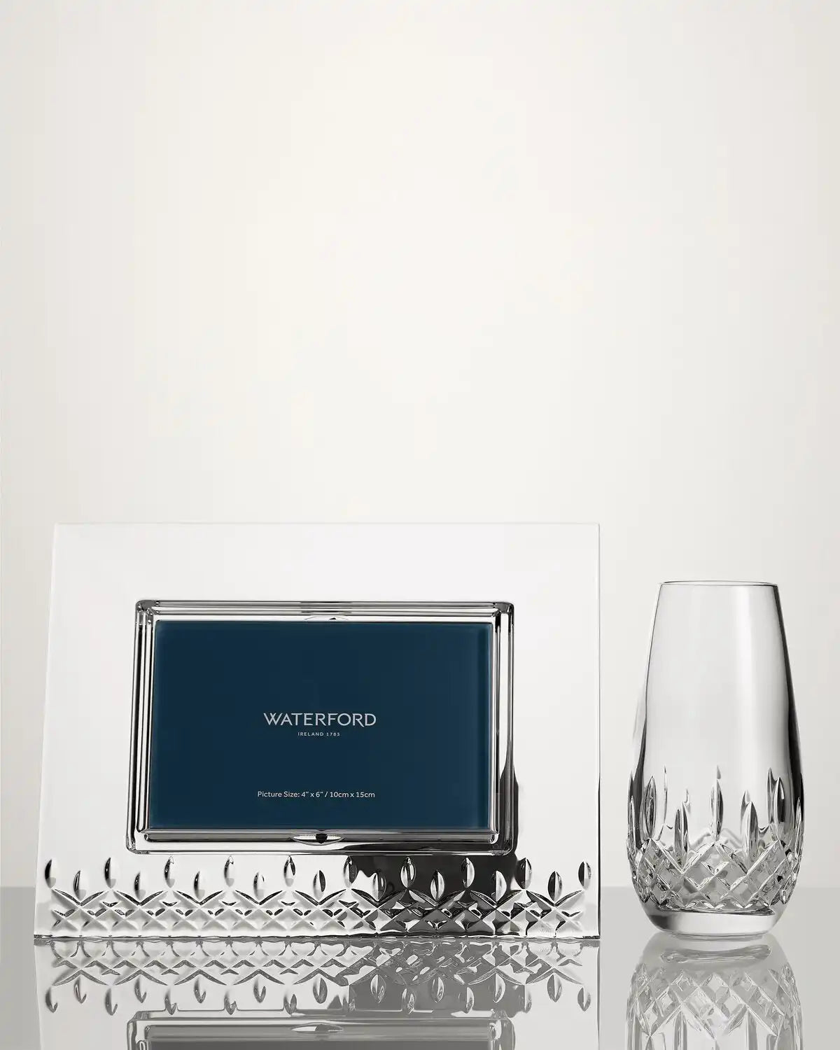 Lismore Essence 4x6 Picture Frame & Bud Vase