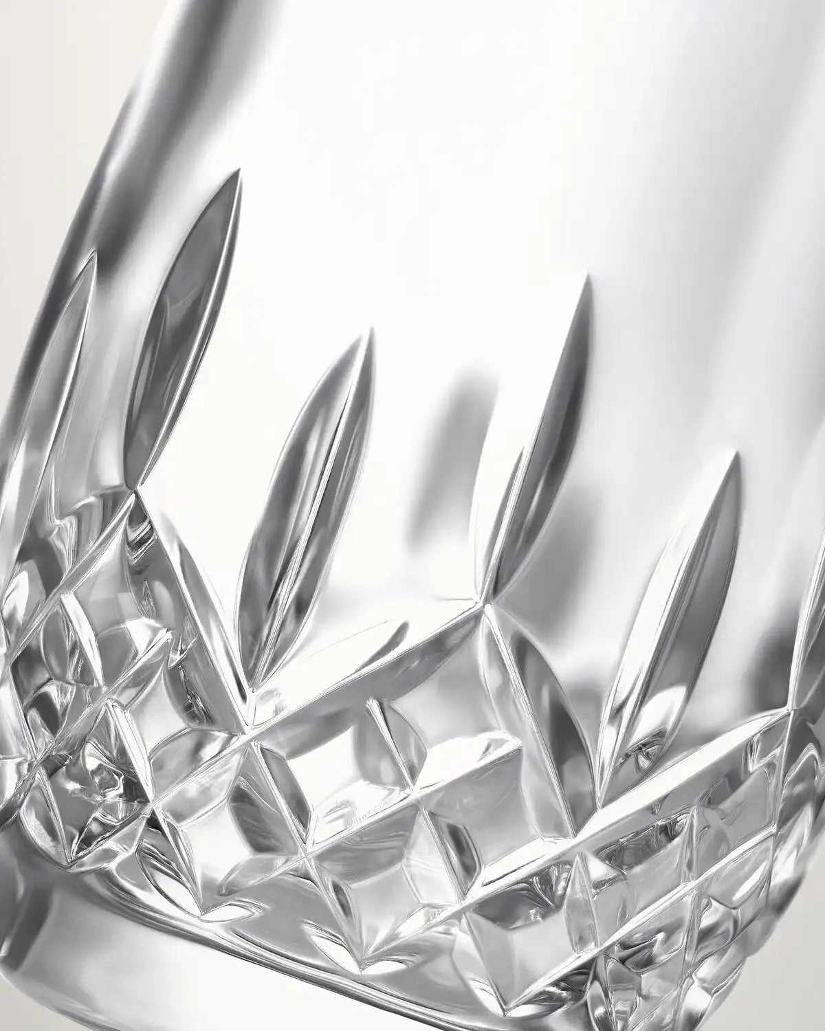 Lismore Essence Bud Vase