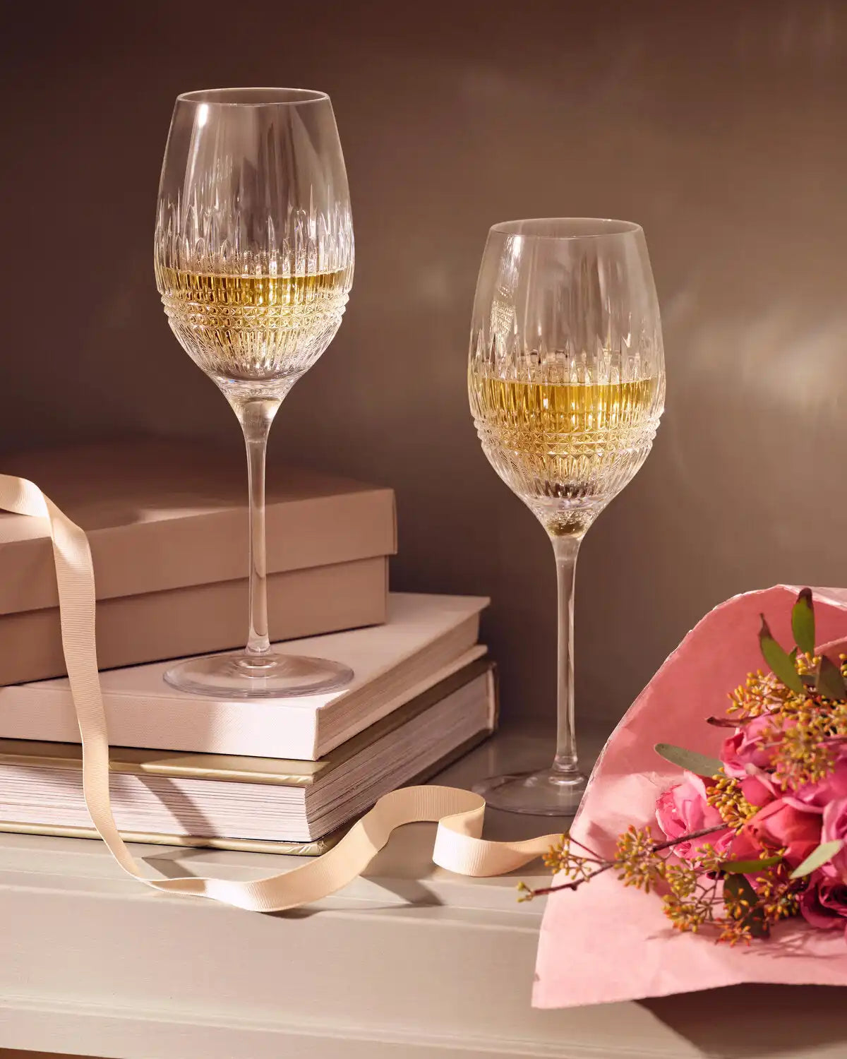 Lismore Diamond Essence White Wine Medium, Set of 2