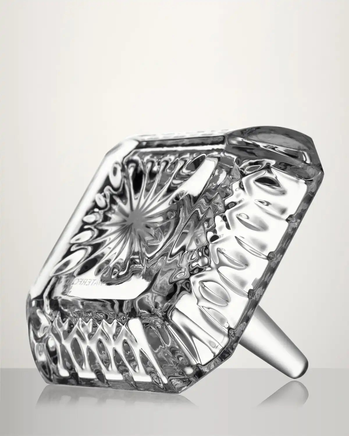 Lismore Square Ring Holder