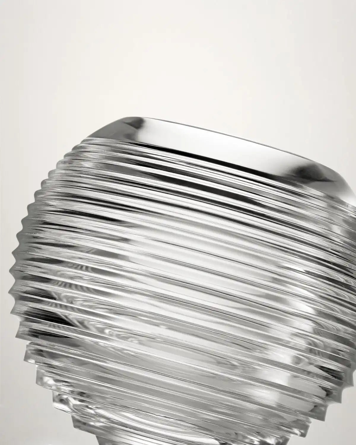 Circon Vase