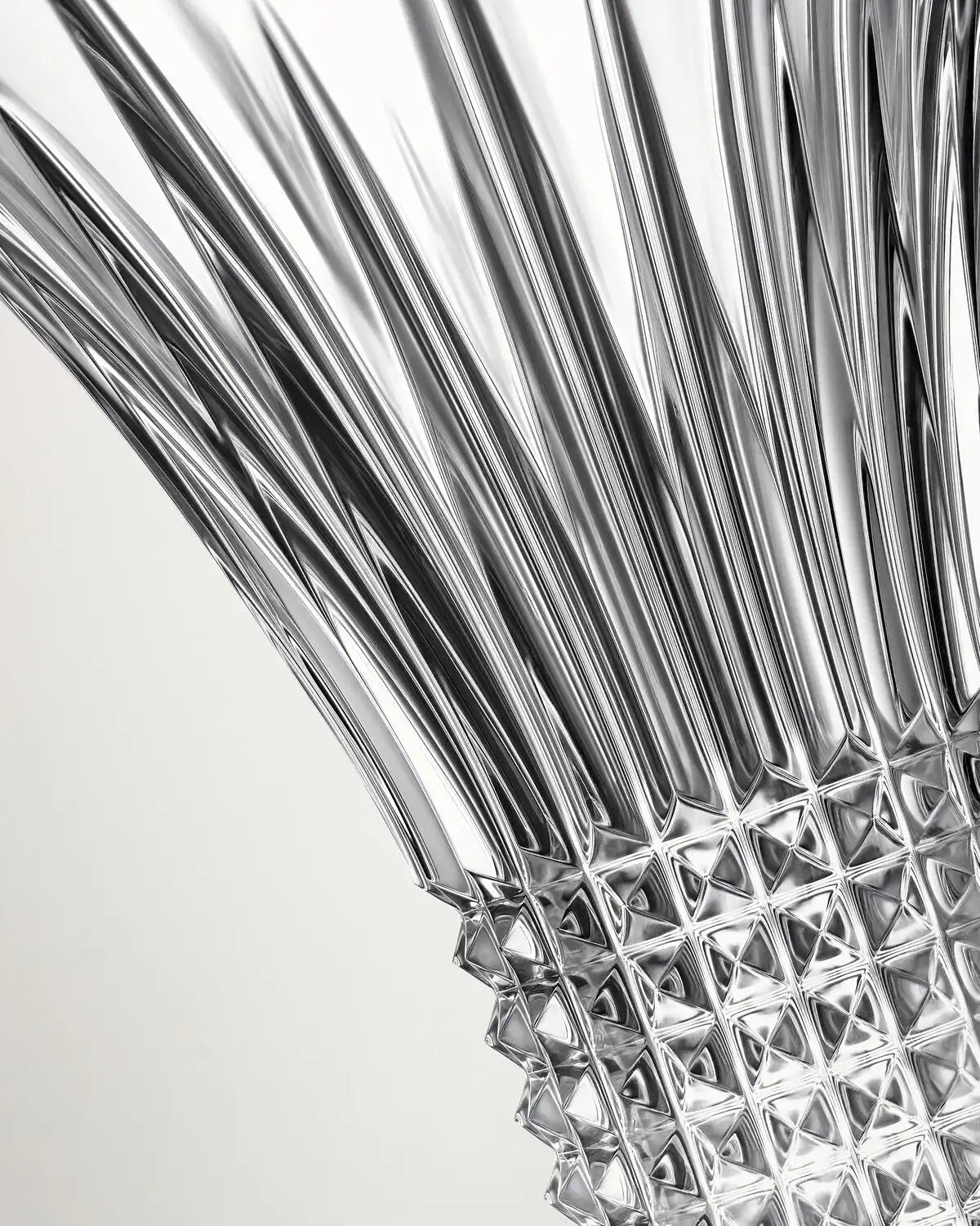 Lismore Diamond Vase