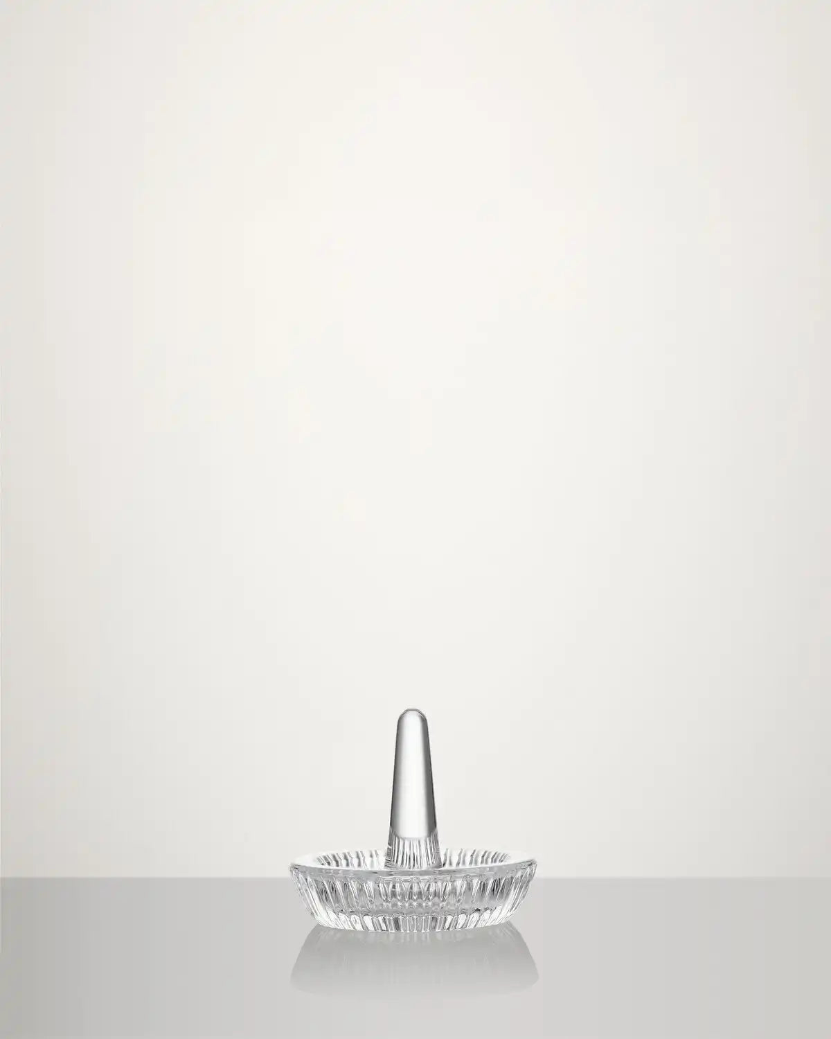 Round Ring Holder
