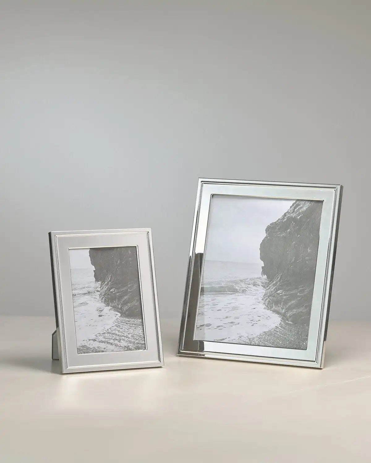 Classic Silver 8x10 Picture Frame