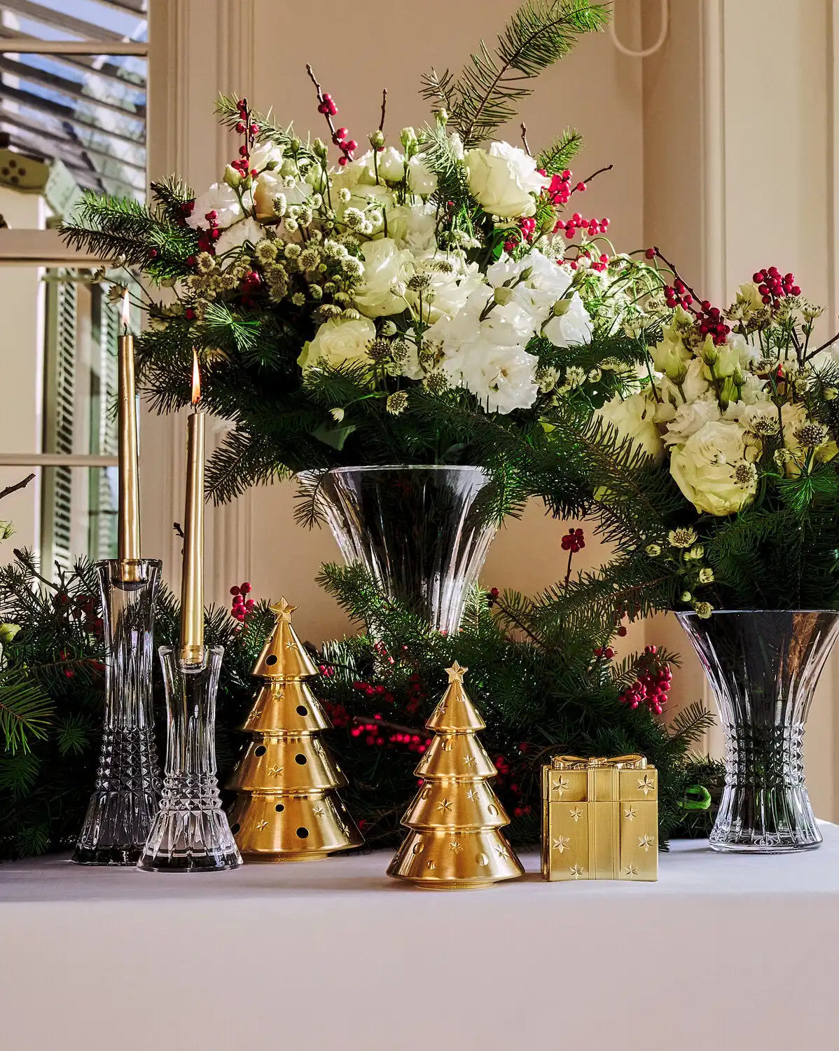 Christmas Standing Tree Golden Medium