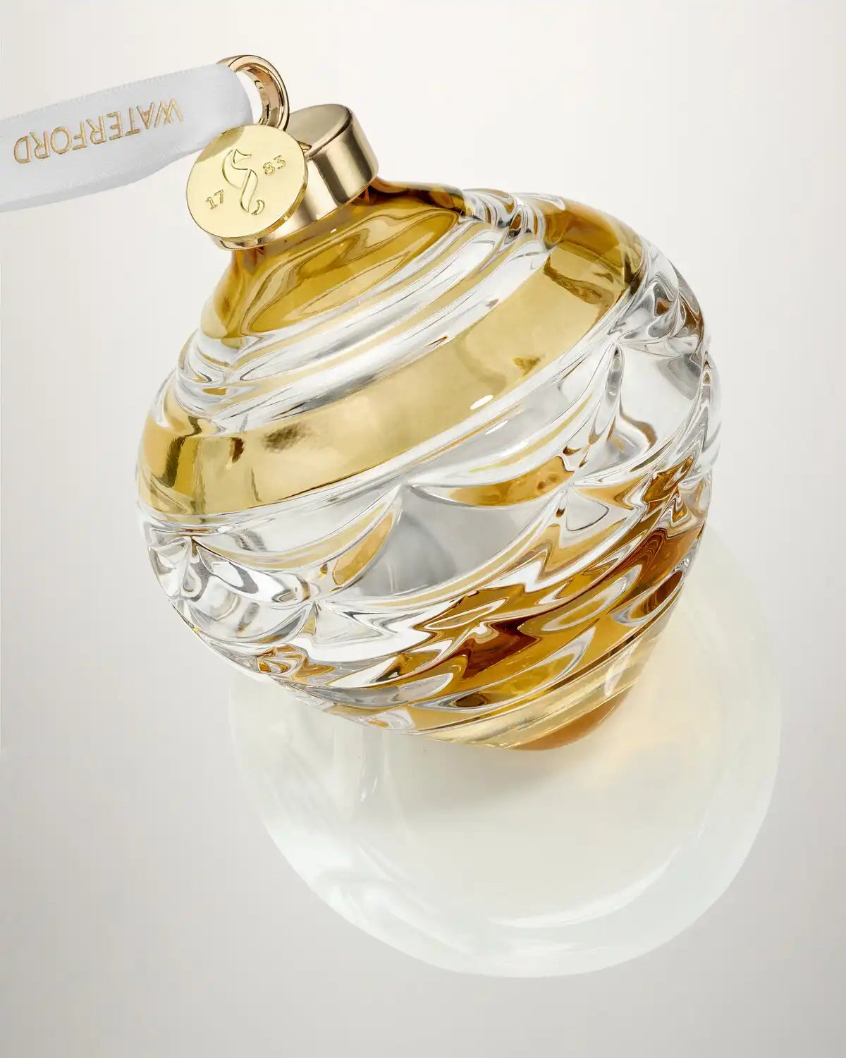 Christmas Winter Wonders Pinecone Bauble Gold
