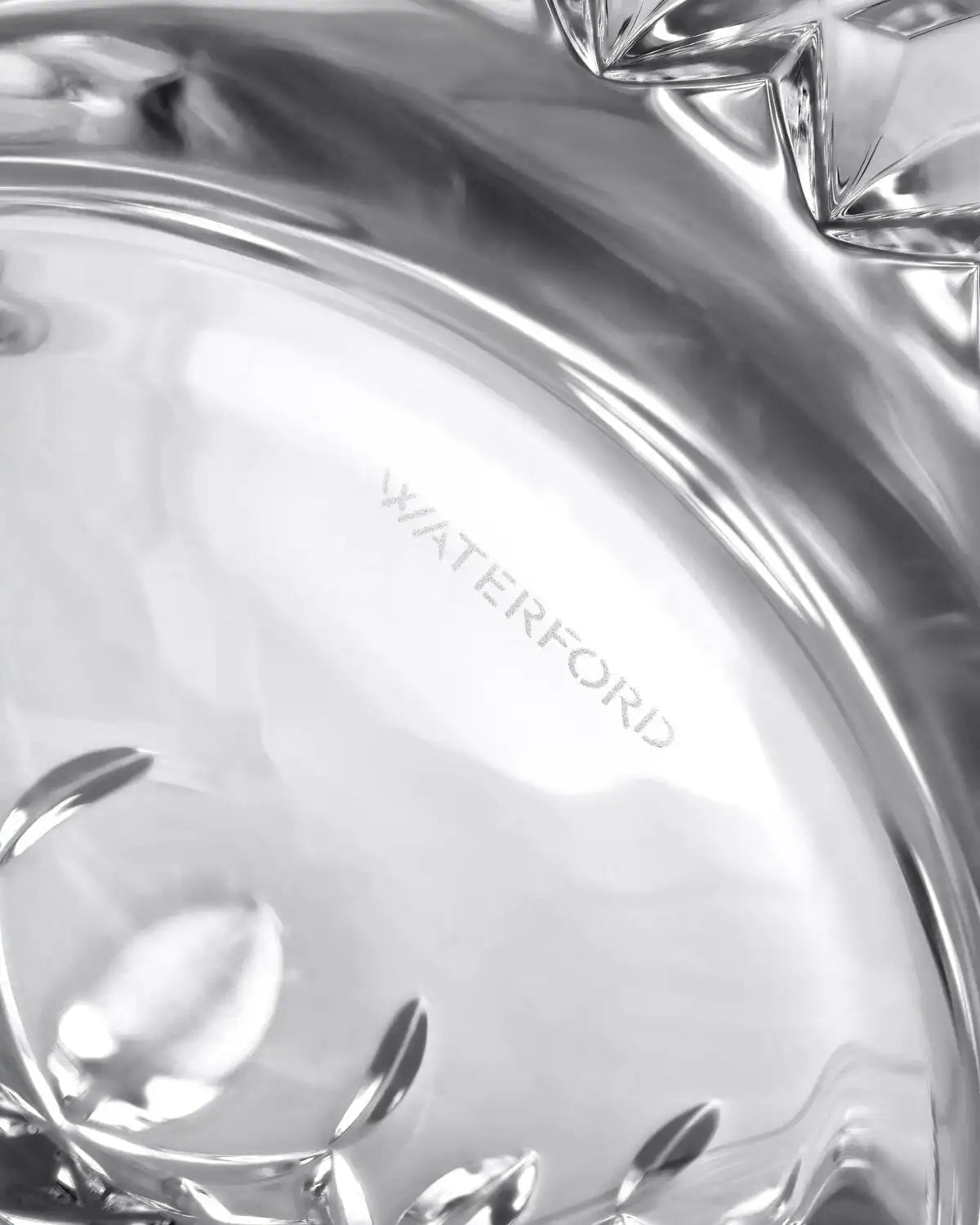 Lismore Essence Vase